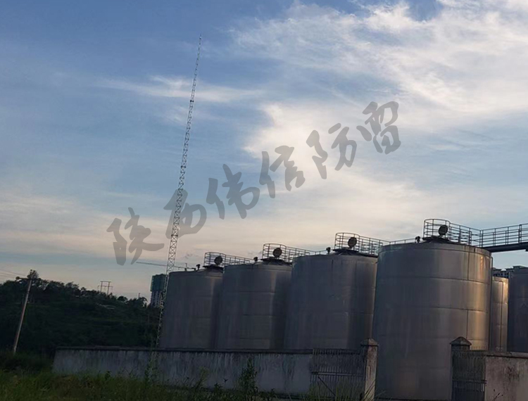 貴州某酒廠直擊雷防護(hù)工程現(xiàn)場圖1