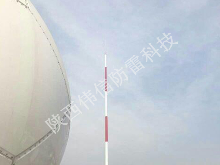 11米玻璃鋼避雷針，機(jī)場(chǎng)專(zhuān)用避雷針產(chǎn)品展示二