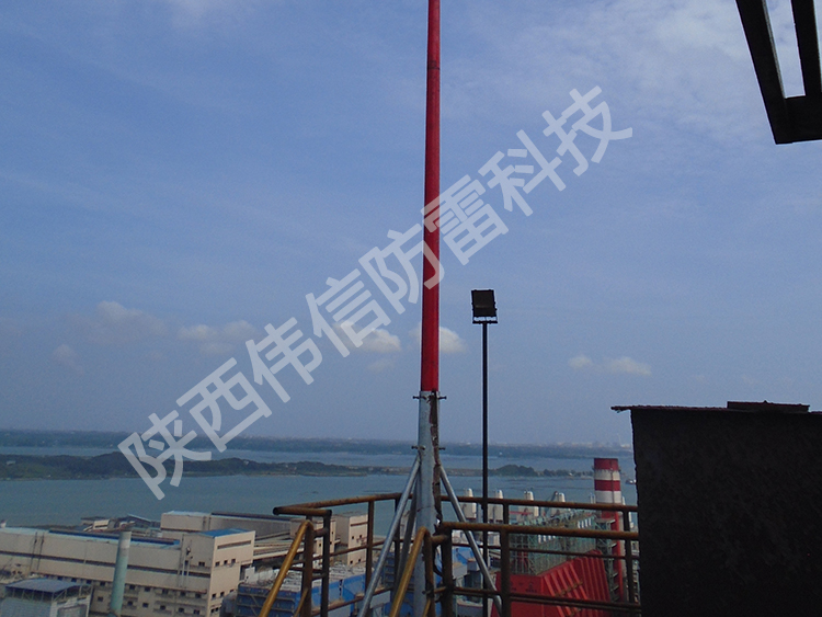 16米玻璃鋼避雷針，工廠專用抗干擾防側(cè)擊絕緣避雷針產(chǎn)品展示一