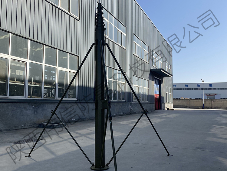 18米移動升降照明通訊桅桿，可升降桅桿，電動升降桅桿車載