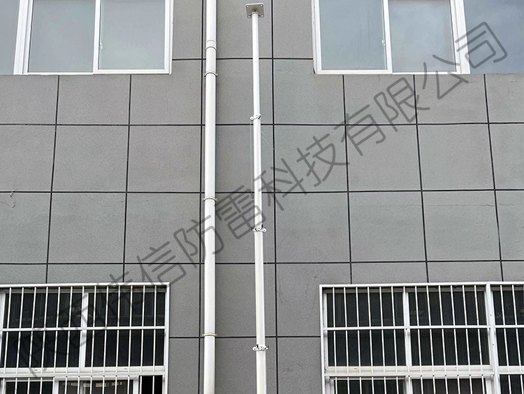 23米車載升降桅桿，手動(dòng)升降桅桿，高位升降桅桿